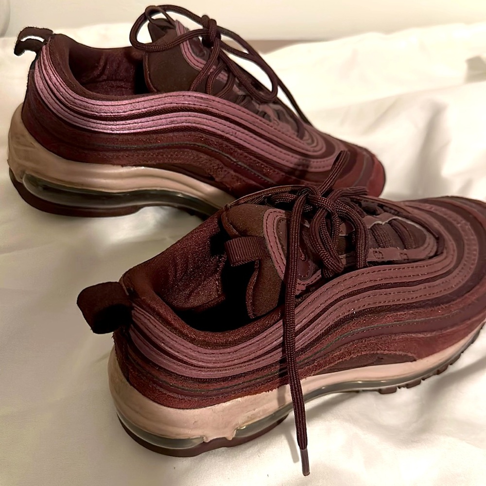 Nike Women's Sneakers - Maroon and Light Pink